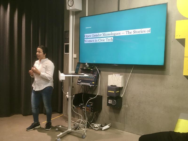 Sushma Giri pratar om sina civic tech arbete i Nepal och om den civic tech communityn Open Heroines för kvinnor