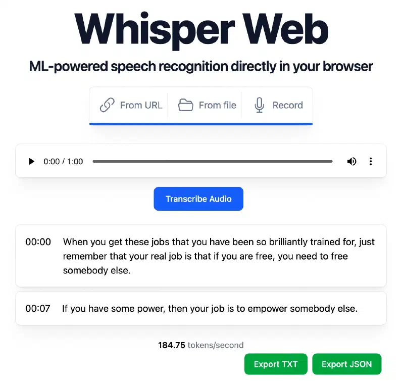 Huvudgränssnittet i Whisper-Web, med några knappar för att ladda upp eller spela in ljud och en transkription under
